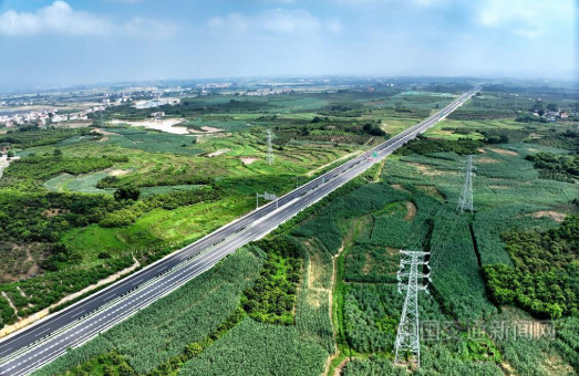 广西壮族自治区百色北环高速公路项目通过交工验收